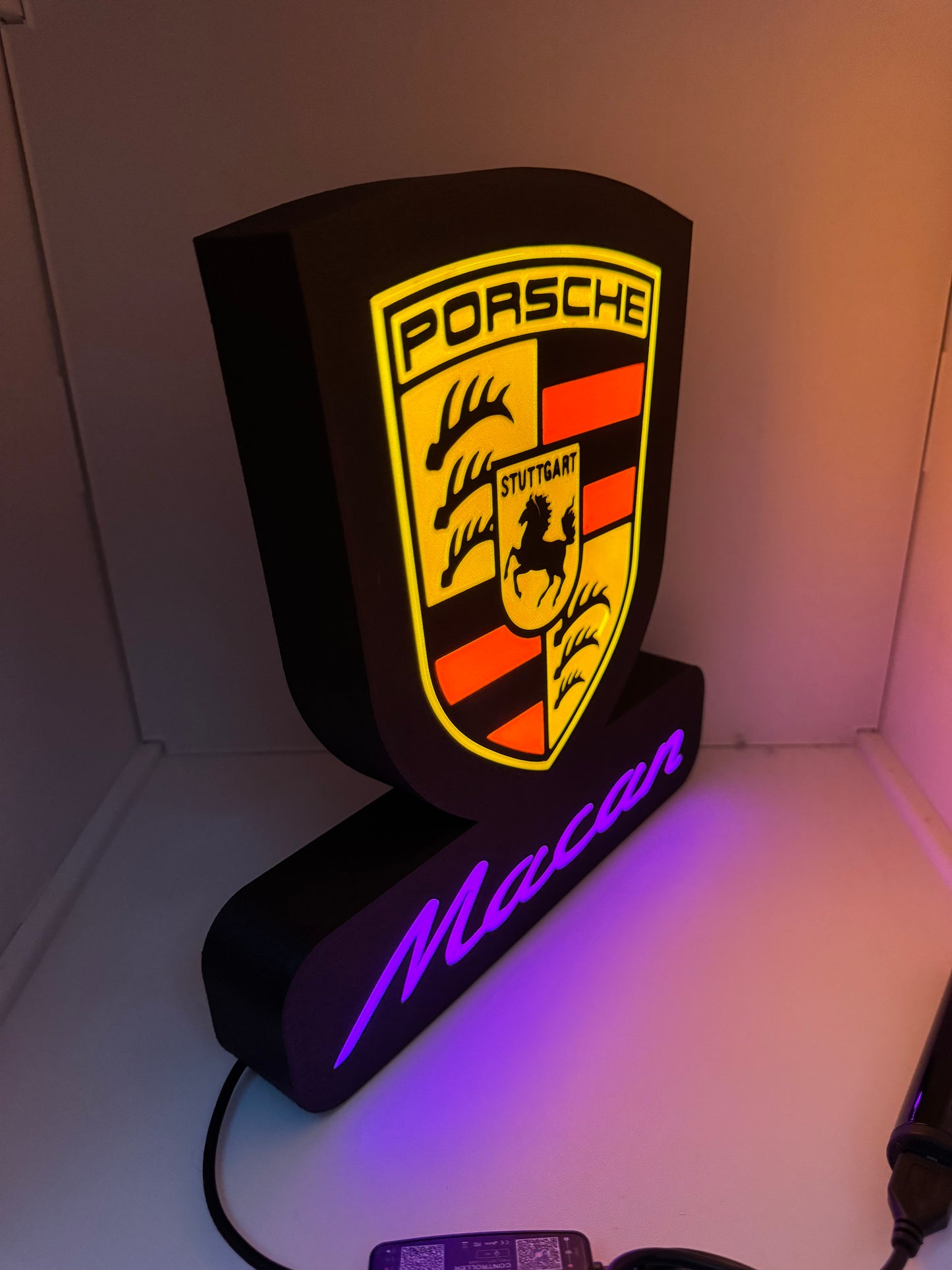 LedBOX RGB Porsche Macan