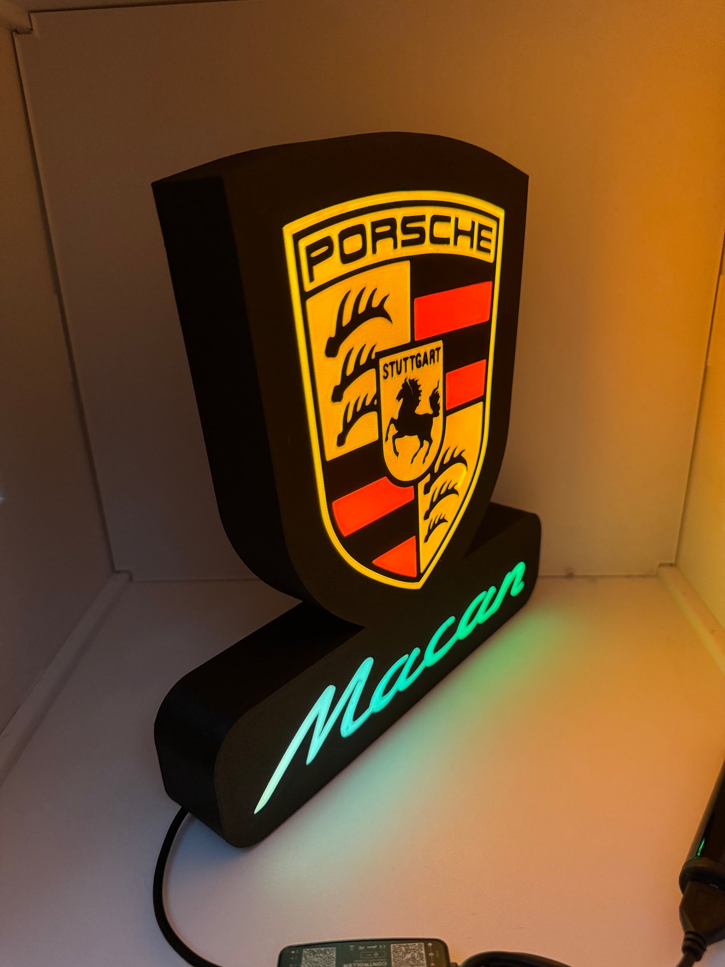 LedBOX RGB Porsche Macan