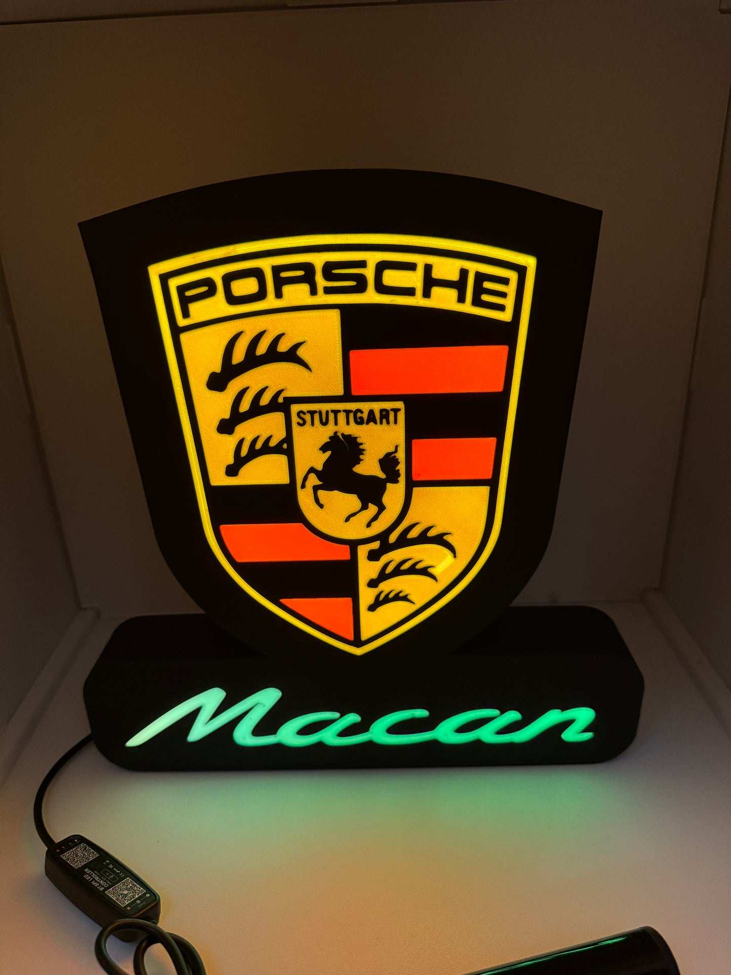 LedBOX RGB Porsche Macan