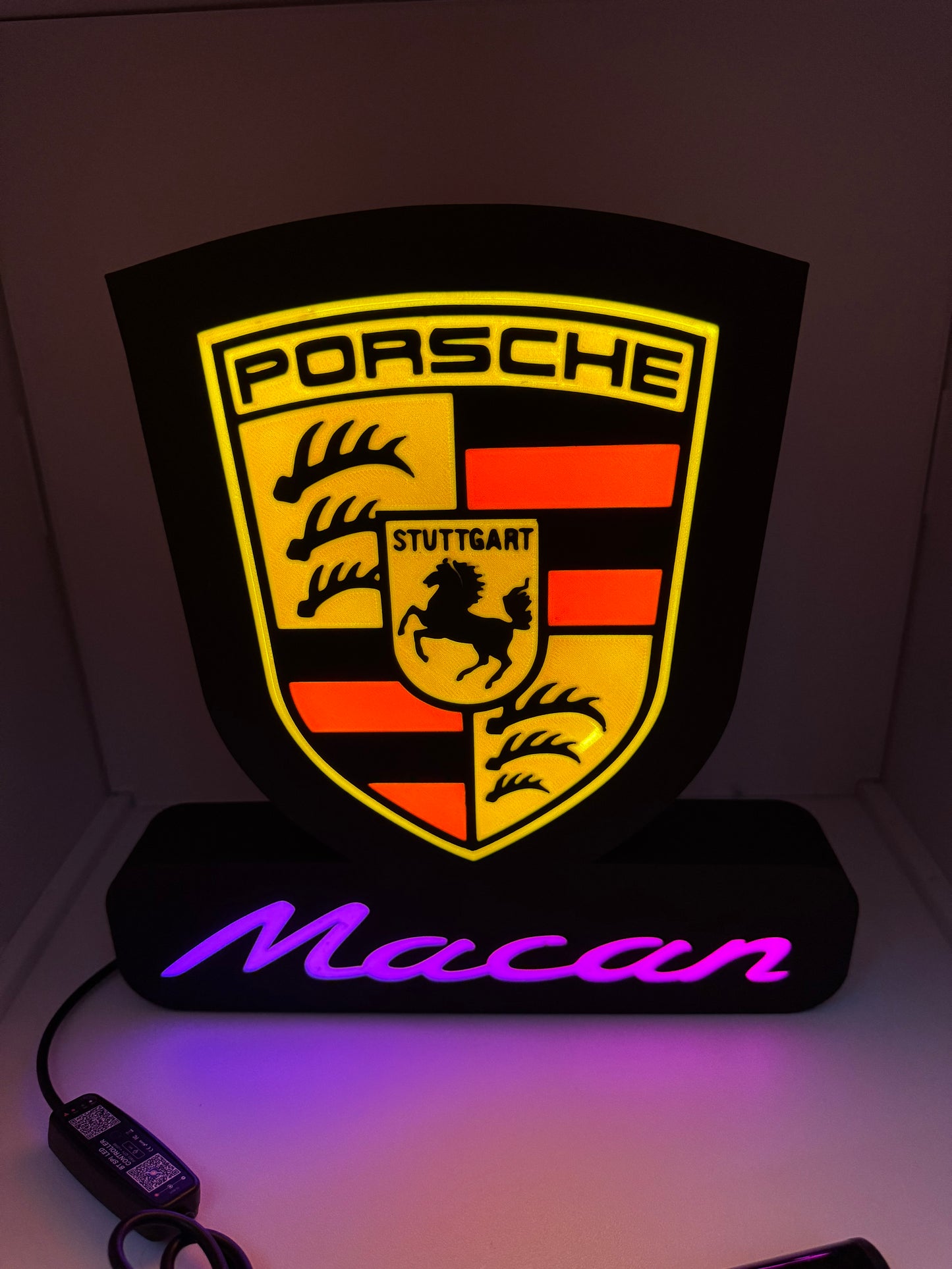 LedBOX RGB Porsche Macan