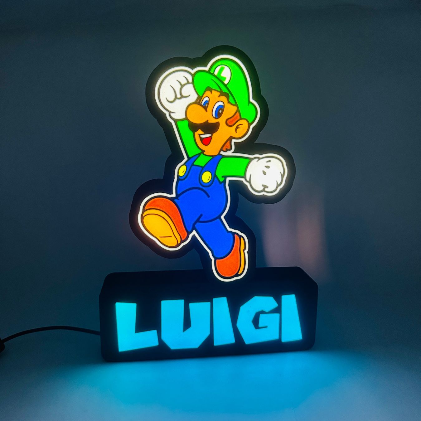 LedBOX RGB LUIGI avec Nom personnalisable