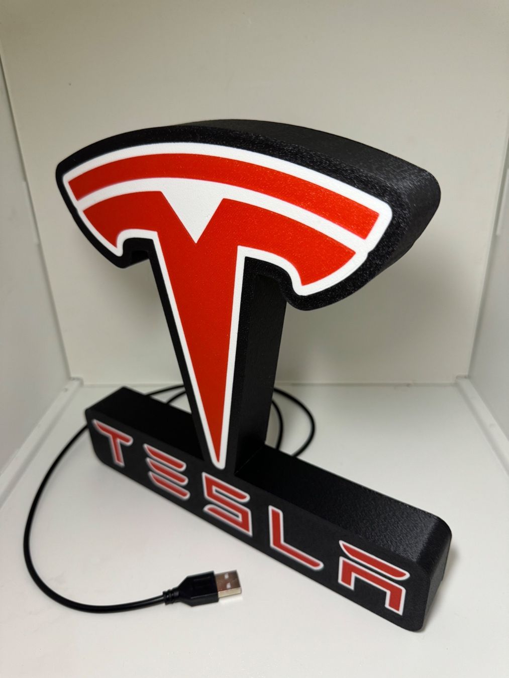 LedBOX TESLA